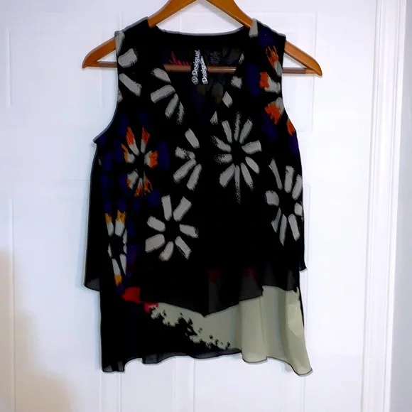 Desigual Sleevelesss Blouse - Picture 1 of 6